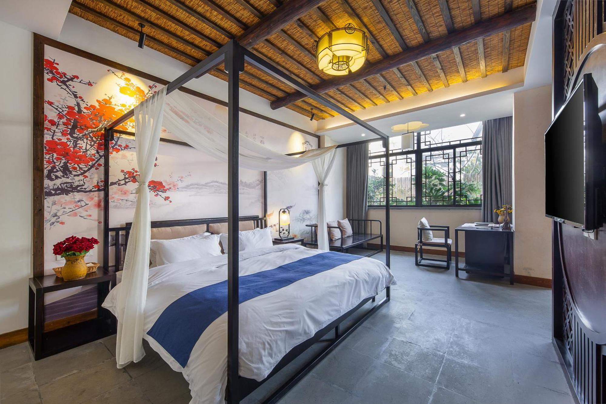 Tingjian Musu Private Soup Design Homestay - South Gate Of Wuzhen Xizha Scenic Area Тунсян Экстерьер фото