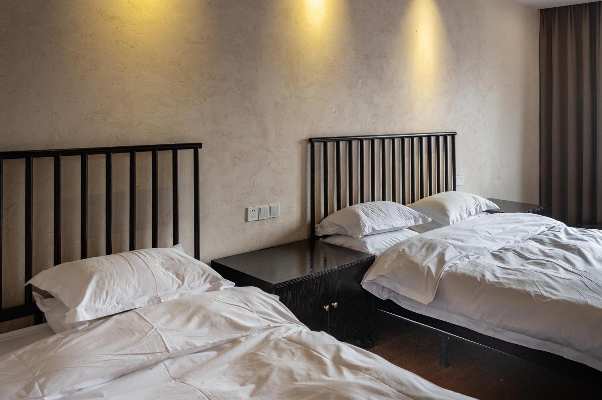Tingjian Musu Private Soup Design Homestay - South Gate Of Wuzhen Xizha Scenic Area Тунсян Экстерьер фото